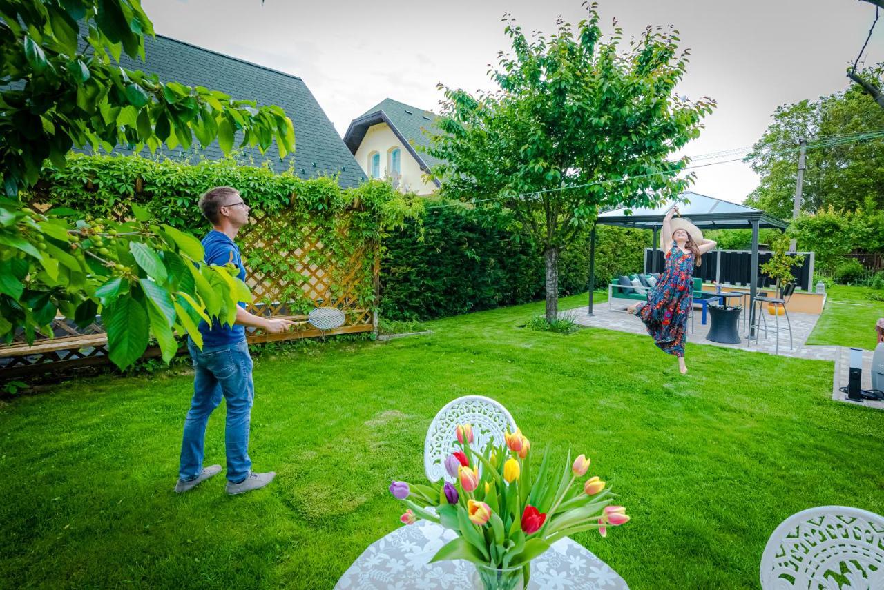 Villa Sunny Garden Pihenohaz à Siófok Extérieur photo